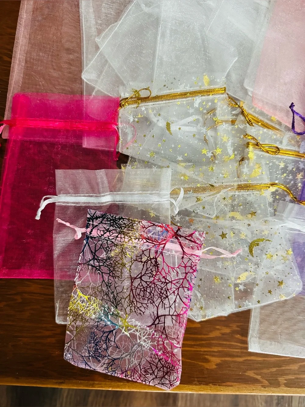 BUY NOW 30 Pc Mixed Size & Design Organza Bags - S-L